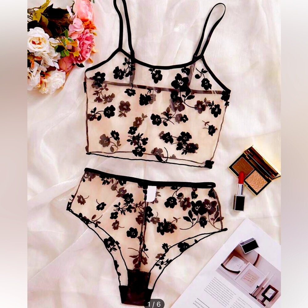 Sexy nude and black flower mesh lingerie set